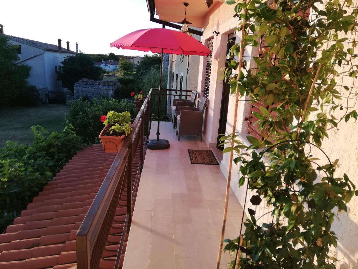 Stella Apartment *