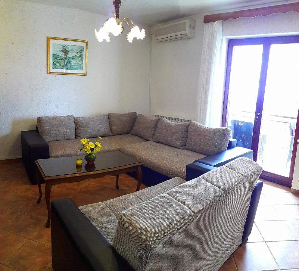 Stella Apartment